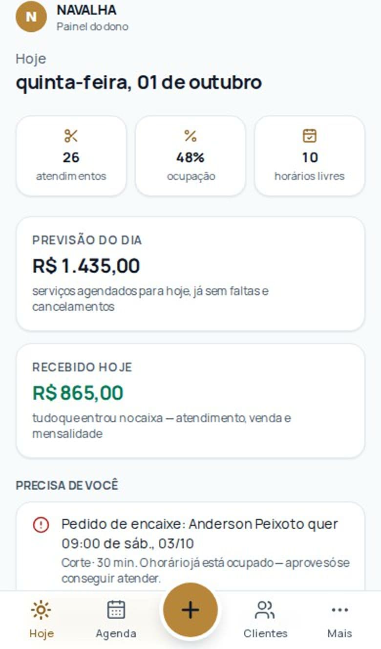 Painel do dono com um pedido de encaixe e os botões Aprovar encaixe e Recusar.